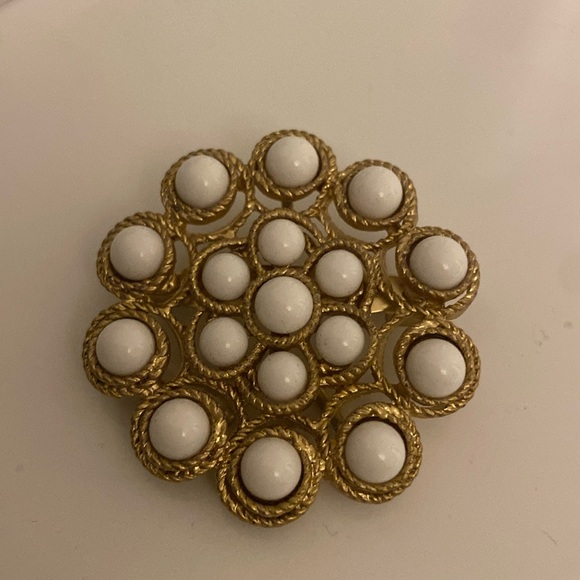 Stella & Dot Jewelry - Stella and Dot brooch